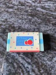 (G053) gomme eraser vintage japan san-x co strawberry jam