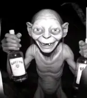 GOLLUM WITH 2 BOTTLES OF BOOZE LOTR FRIDGE MAGNET 4.75" X 3.75"