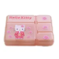 在飛比找蝦皮購物優惠-Hello kitty 日本櫻花風凱蒂貓五格收納盒/藥盒