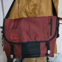 在飛比找蝦皮購物優惠-timbuk2 多用途側背包(相機包，電腦包，隨身包)