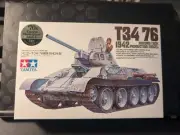 Vintage 1942 TAMIYA 1/35 T34/76 Russian Tank New