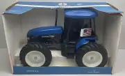 Scale Models - New Holland TV140 - 1:16 Scale