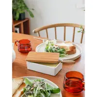 在飛比找ETMall東森購物網優惠-日本制Saliu純色簡潔木蓋200g黃油盒冰箱冷藏黃油料理黃
