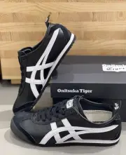 1183C102-001 Onitsuka Tiger Mexico 66 'Black White'