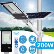 200W LED Solar Street Lights Outdoor Flood Light with Remote Control Waterproof