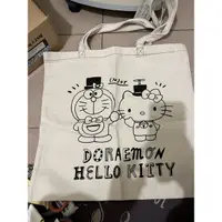 在飛比找蝦皮購物優惠-『Doraemon & Hellow kitty』 聯名帆布