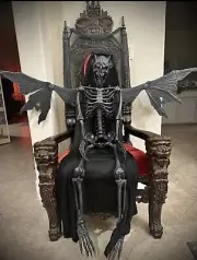 Bat Vampire Skeleton Poseable 5' Home Depot Halloween New
