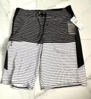 Quiksilver Walkabout Black And White Boardshorts 34”