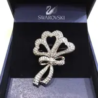 在飛比找蝦皮購物優惠-SWAROVSKI 施華洛世奇 水晶胸針 蝴蝶結胸針 施華洛