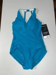 Miraclesuit Women's Rock Solid Wrapsody One Piece Swimsuit Maldives Blue 8