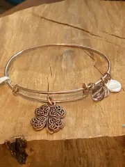 Alex and Ani "FOUR LEAF CLOVER" Rose Gold Irish Charm Adj Bangle Bracelet NWT