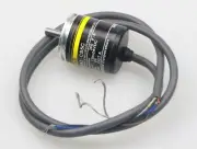 Omron E6A2-CS5C 60P/R Rotary Encoder