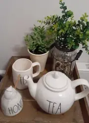 Rae Dunn Teapot, Mug (TEA), HONEY JAR White w/Black NEW