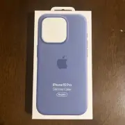 iPhone 15 Pro Original Apple Silicone Case with MagSafe 2023 Winter Blue