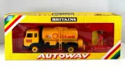 Britains Autoway Shell Petrol Oil & Gas Tanker Truck with Man DieCast #9817