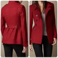 在飛比找Yahoo!奇摩拍賣優惠-Burberry 紅色 羊毛大衣外套