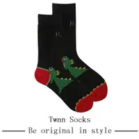 在飛比找ETMall東森購物網優惠-Twnn Socks女襪2019秋冬新款卡通恐龍圖案中筒襪棉