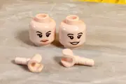 LEGO Flesh Head Light Nougat FREE HANDS Two Faces One Head Lipstick Minifigure