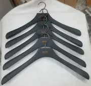 EXTRA QUALITY NEW HUGO BOSS LOGO WOOD CLOTHES HOOKS HANGERS Lot of 5