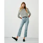 NWT Spanx SPANXshape EveryWear Kick Flare Jeans in Indigo Sky size Large PETITE
