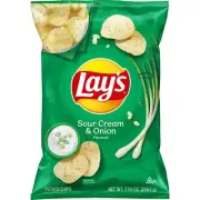 Lay's SOUR CREAM & ONION Potato Chips, 7.75 Ounce (1 Bag)