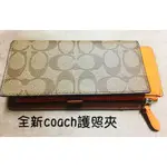 COACH護照夾..