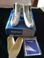 NEW Risport Super Cristallo Ice Figure Roller Skates Skating Boot Womens 4 B