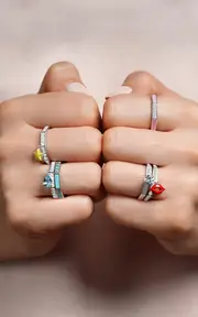 [Aisha Baker] How Charming Twinkle Kiss 18K White Gold Diamond And Enamel Ring