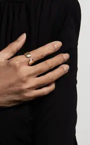 [State Property] Marmara 18K Yellow Gold Diamond Ring