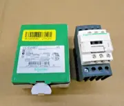 NEW SCHNEIDER LC1D258F7 CONTACTOR 110V 50/60HZ DPST-NO/NC 4 POLE (4 AVAIL)