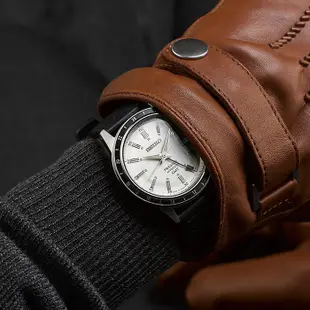 【SEIKO】精工 Presage Style 60s系列 SSK011J1 GMT 皮錶帶 機械男錶 白/銀