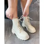 前綁帶粗跟時尚人造皮革馬丁靴 LACE-UP FRONT LEATHER BOOTS