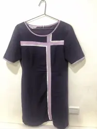 在飛比找露天拍賣優惠-詩威特制服洋裝 醫美制服洋裝 無大尺碼