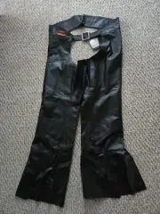 NEW NWT Harley Davidson Leather Chaps Womens X-Large XLBlack Logo HD