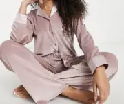 Loungeable Pyjama Set