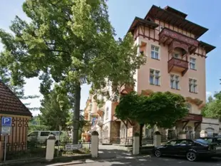 Lazensky Hotel Villa Smetana