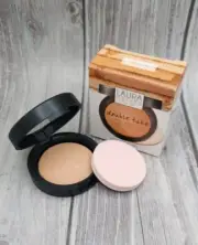 LAURA GELLER ~ BAKED DOUBLE TAKE VERSATILE POWDER FOUNDATION ~ MEDIUM ~ 0.06 OZ