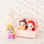 《現貨》日本迪士尼 TAKARATOMY公主系列小美人魚  長髮公主 樂珮 美女與野獸 貝兒 坐姿娃娃 拍照娃娃 排排坐