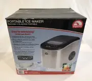 Intertek Igloo Portable Ice Maker Model ICE105 Two Sizes Of Ice Cubes. Portable!
