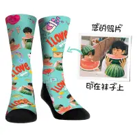 在飛比找蝦皮購物優惠-客製化【襪子】私人訂製 人像照片 名字 中筒襪子 創意情侶 