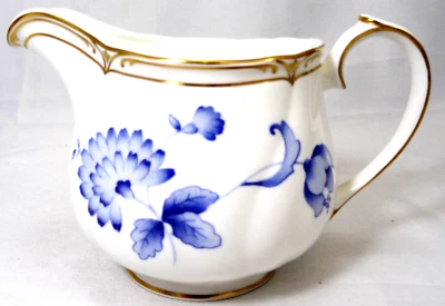 ASHBURY by Wedgwood Creamer 3.5" tall NEW NEVER USED made in England