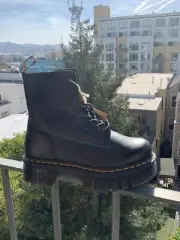 DR MARTENS - AUDRICK NAPPA LUX LEATHER PLATFORM WOMEN'S ANKLE BOOTS Size 8