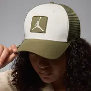 [Nike] Nike Rise Structured Trucker Cap - Unisex Caps