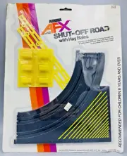 Vintage 1970s Aurora AFX 9” Radius Curve Shut Off Road Track #2631