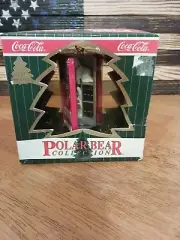 COCA COLA POLAR BEAR COLLECTION 1997 ORNAMENT Coke Machine & Polar Bears Inside
