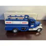 Vintage 1930's Wilco Fuel Truck (1980) Plastic Coin Bank w/ Working Lights