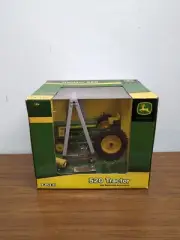 1/16 Ertl John Deere 520 Tractor With Restoration Accessories Dusty Chase
