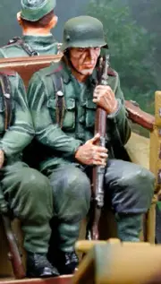 THE COLLECTORS SHOWCASE WW2 GERMAN NORMANDY CS00876 HEER RIDER WITH HELMET MIB