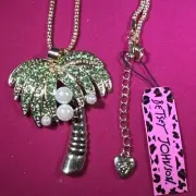 New BETSEY JOHNSON GORGEOUS CRYSTAL/PEARL PALM TREE NECKLACE