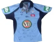 SIGNED 2011 NSW blues state of origin rugby league jersey SIZE L